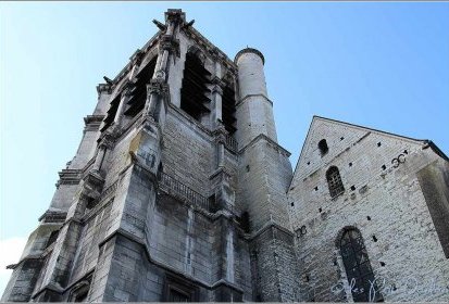 Eglise Ste Madeleine - la Tour)